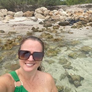 Meet your Posher, Alexssandra